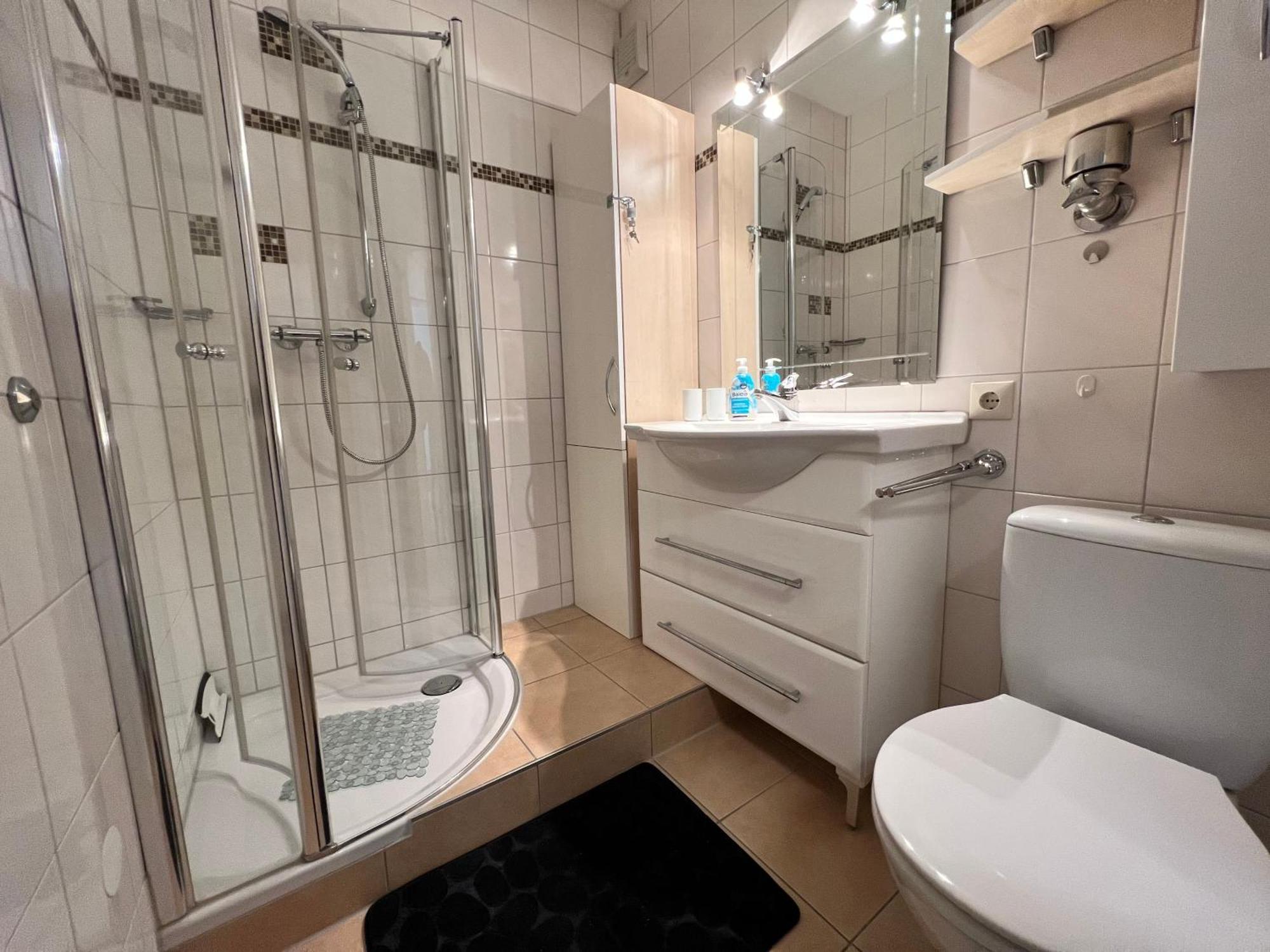 Mila Apartment อูเบอร์ลิงเงน ภายนอก รูปภาพ